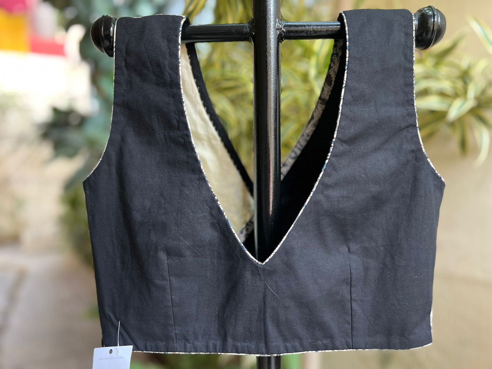 Sleeveless Kalamkari Blouse - Image 2